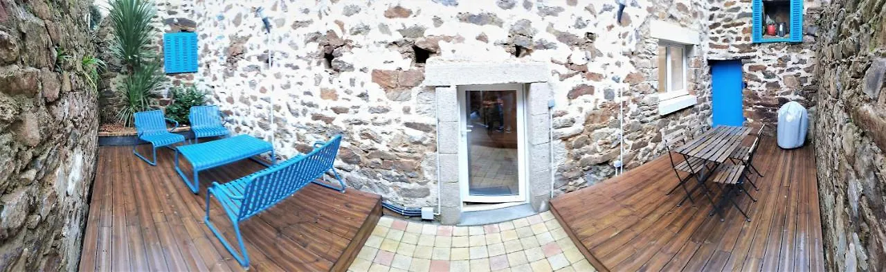 Maison De Pecheur Port De Plaisance Treboul Douarnenez Frankreich