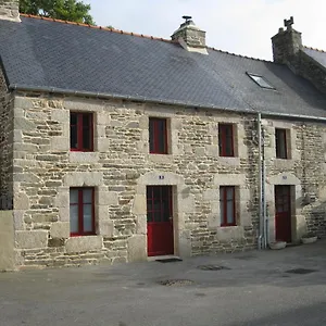 Hébergement de vacances Bretoens Dorpshuis, Mael-Carhaix