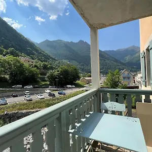 T3 Centre Avec Parking, Balcon Et Wifi. 5p. , Cauterets France