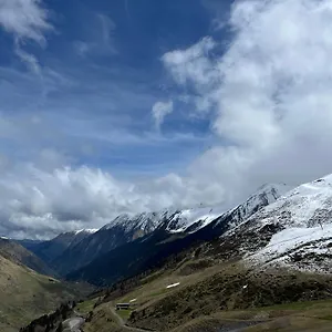 Piau Engaly, Plein Sud Avec Vue Sur Les Pistes A 50 M, Coeur De Station , Aragnouet France